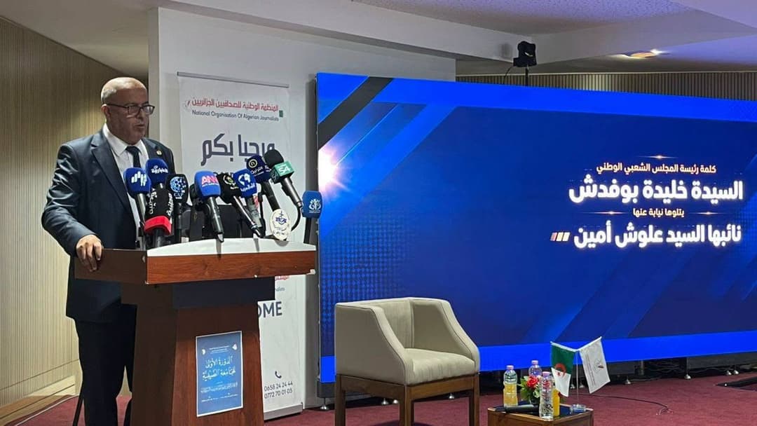 الانتقال من الدفاع إلى المبادرة والاستباق 
