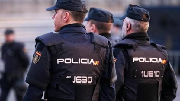 الإطاحة بشبكة لتهريب الحشيش القادم من المغرب إلى أوروبا وحجز 10,5 طن