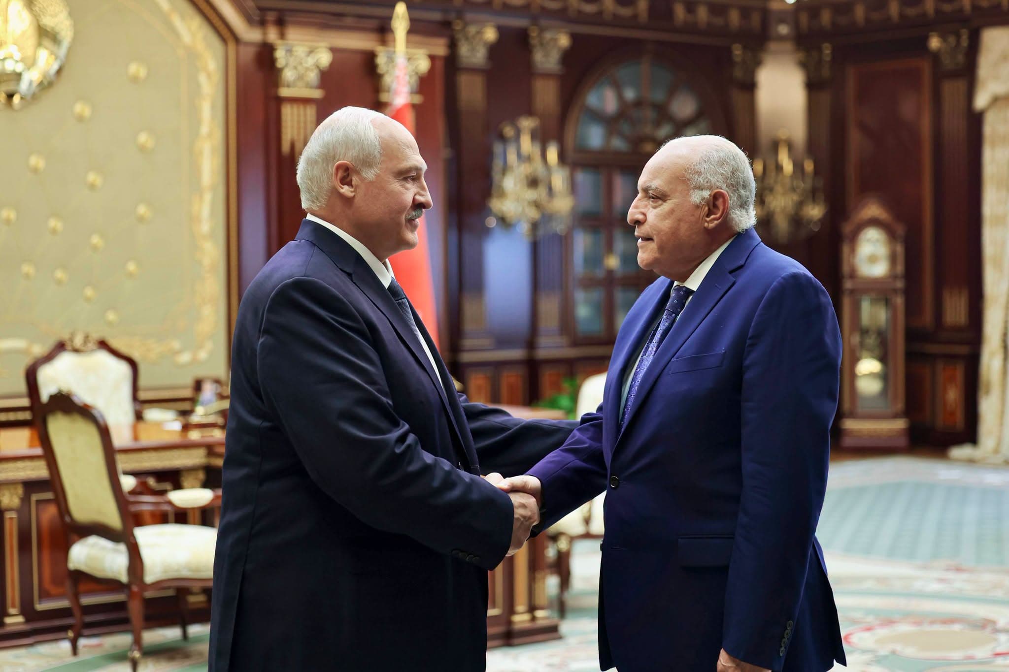 السيد عطاف يستقبل من قبل رئيس جمهورية بيلاروسيا
