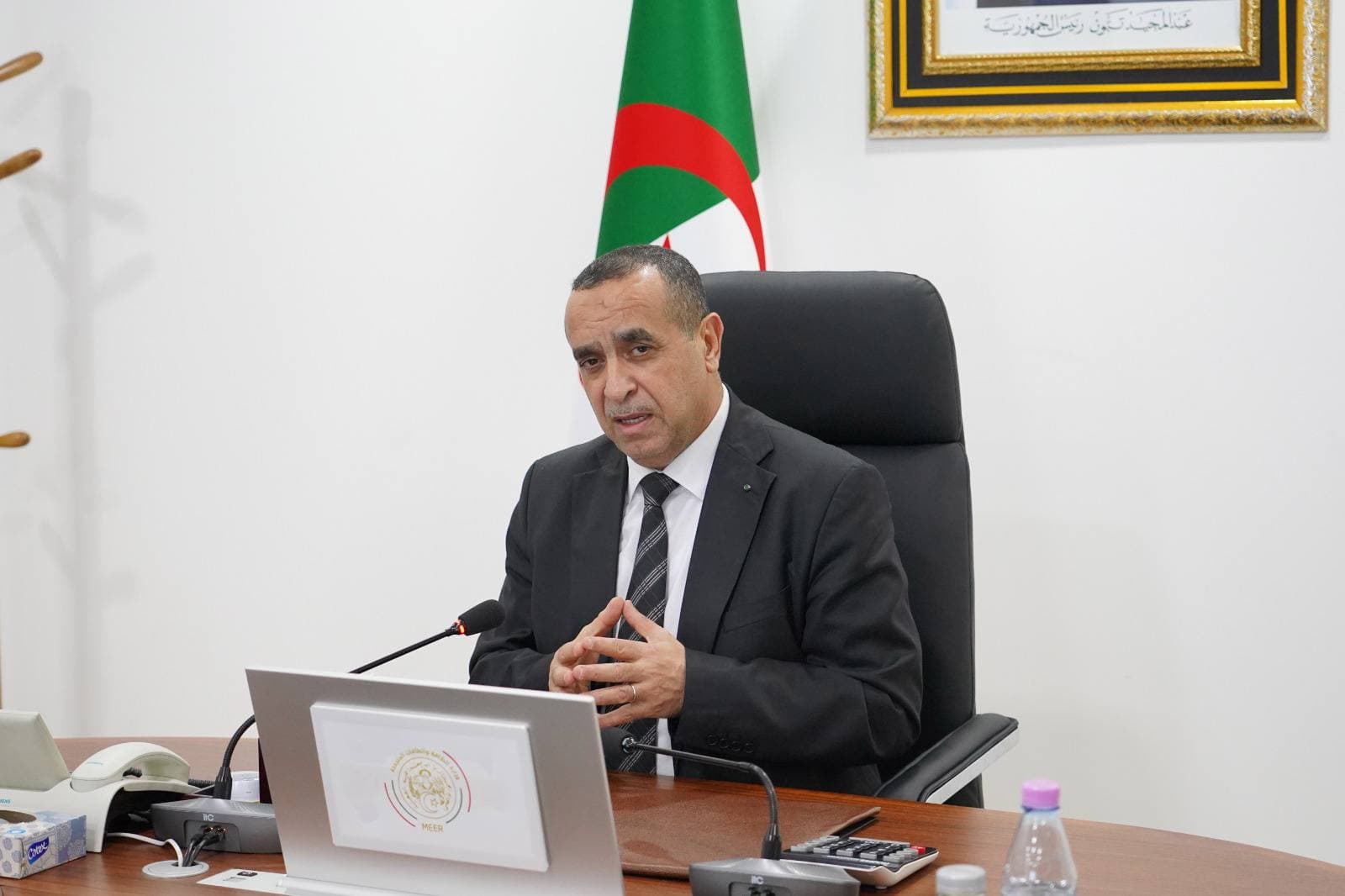 بحث سبل تعميم حل رقمي لفائدة مصالح وزارة الري