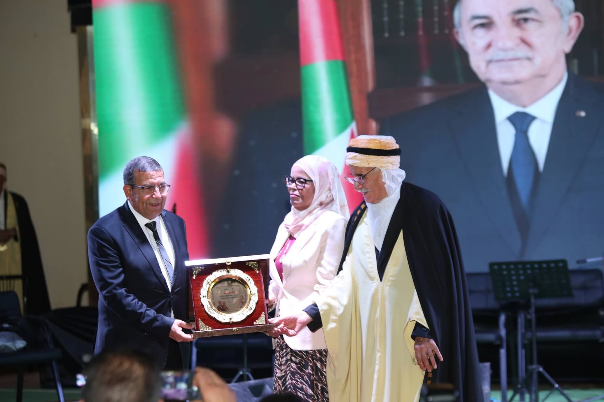 انطلاق فعاليات الطبعة الثالثة من المهرجان الثقافي الوطني للموسيقى والأغنية الشاوية وسط أجواء بهيجة