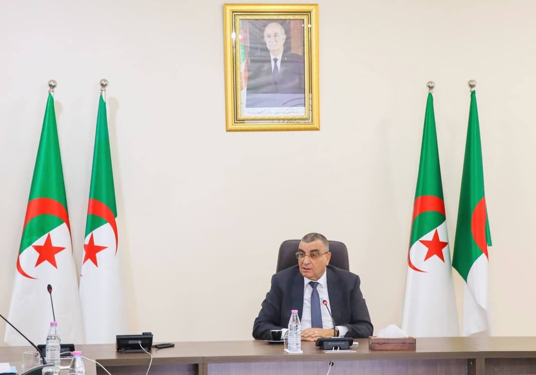  السيد جلاوي يترأس اجتماعا تنسيقيا لدراسة مخطط التنمية للفترة 2026-2028