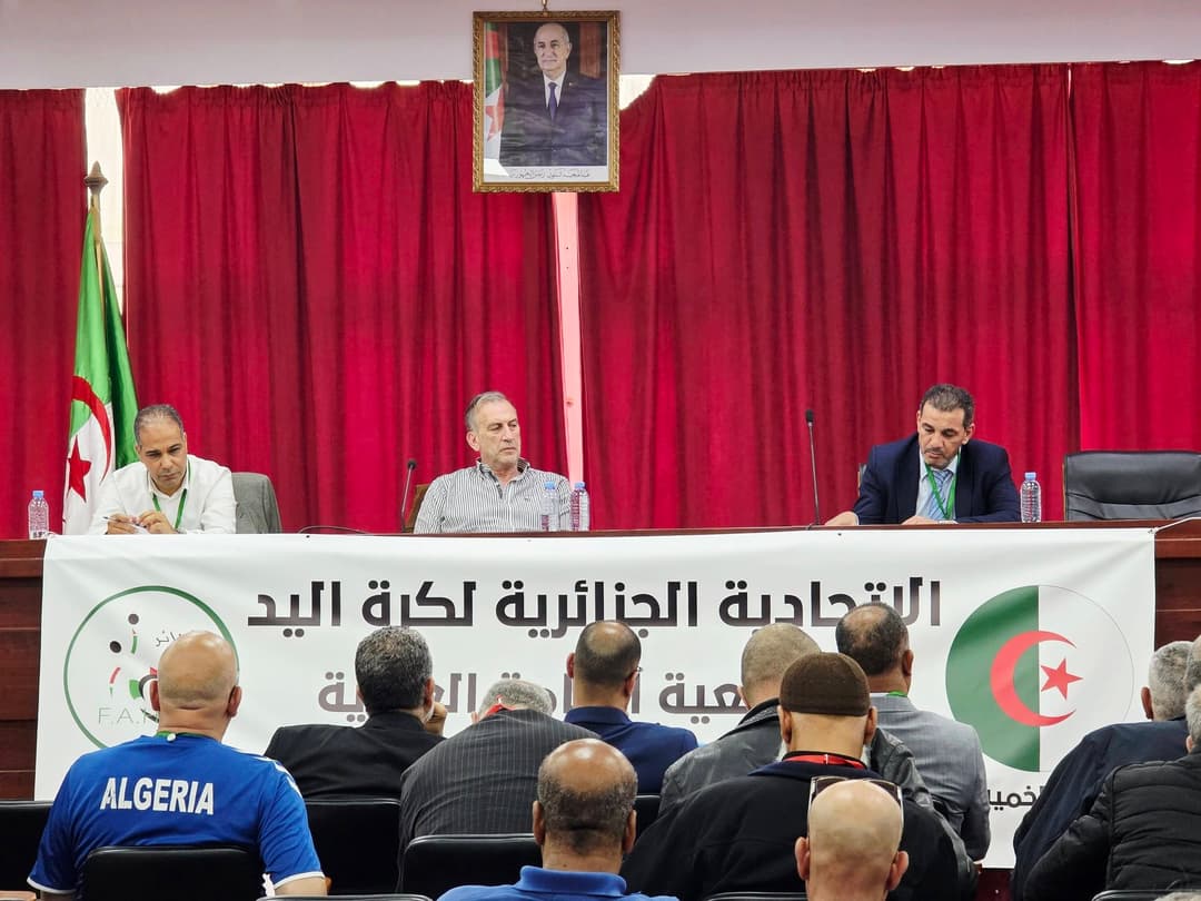  المصادقة على التقريرين الأدبي والمالي خلال الجمعية العامة العادية