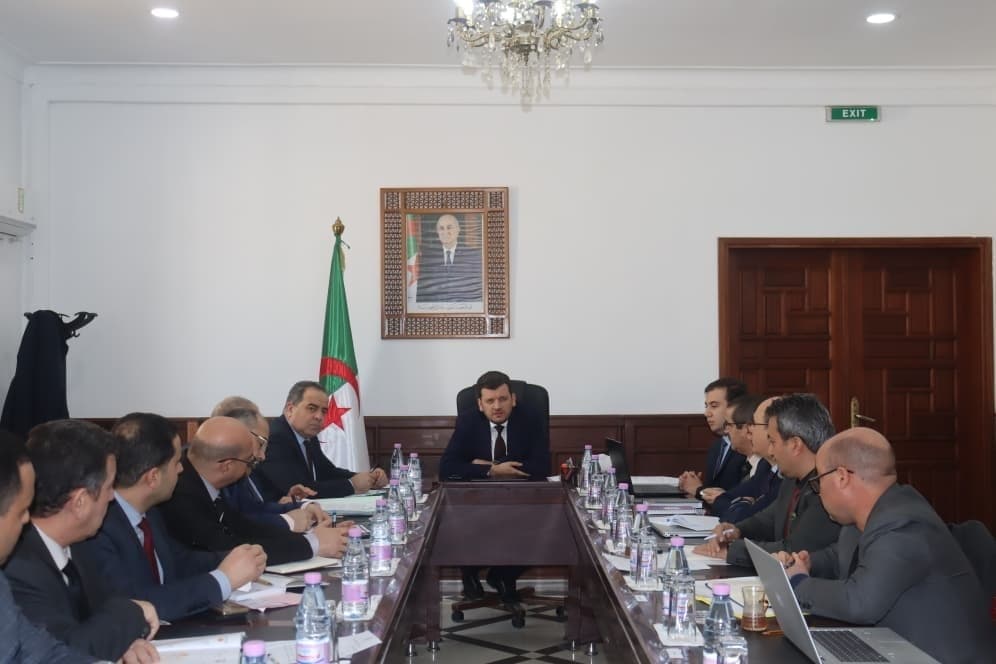 السيد وليد يشرف على خطة استيراد مليون رأس غنم لعيد الأضحى