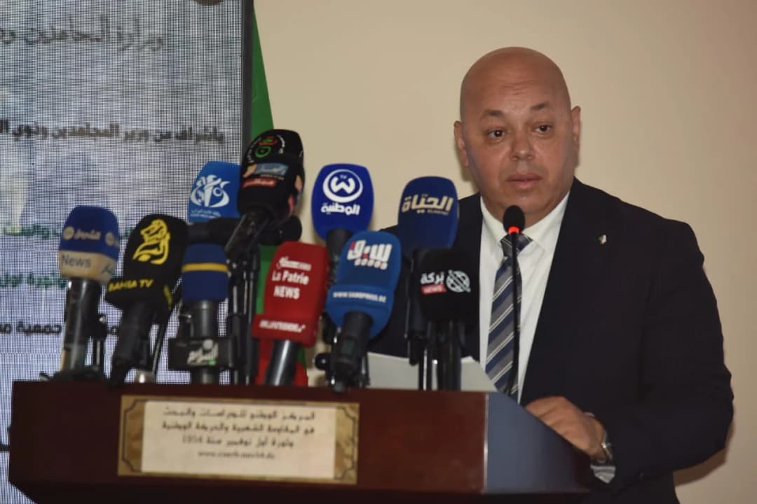 أشرف وزير المجاهدين وذوي الحقوق، السيد العيد ربيقة، صباح اليوم، على مراسم إحياء الذكرى الثلاثين لتأسيس المركز الوطني للدراسات والبحث في المقاومة الشعبية والحركة الوطنية وثورة أول نوفمبر 1954، وذلك بالتنسيق مع جمعية مشعل الشهيد.