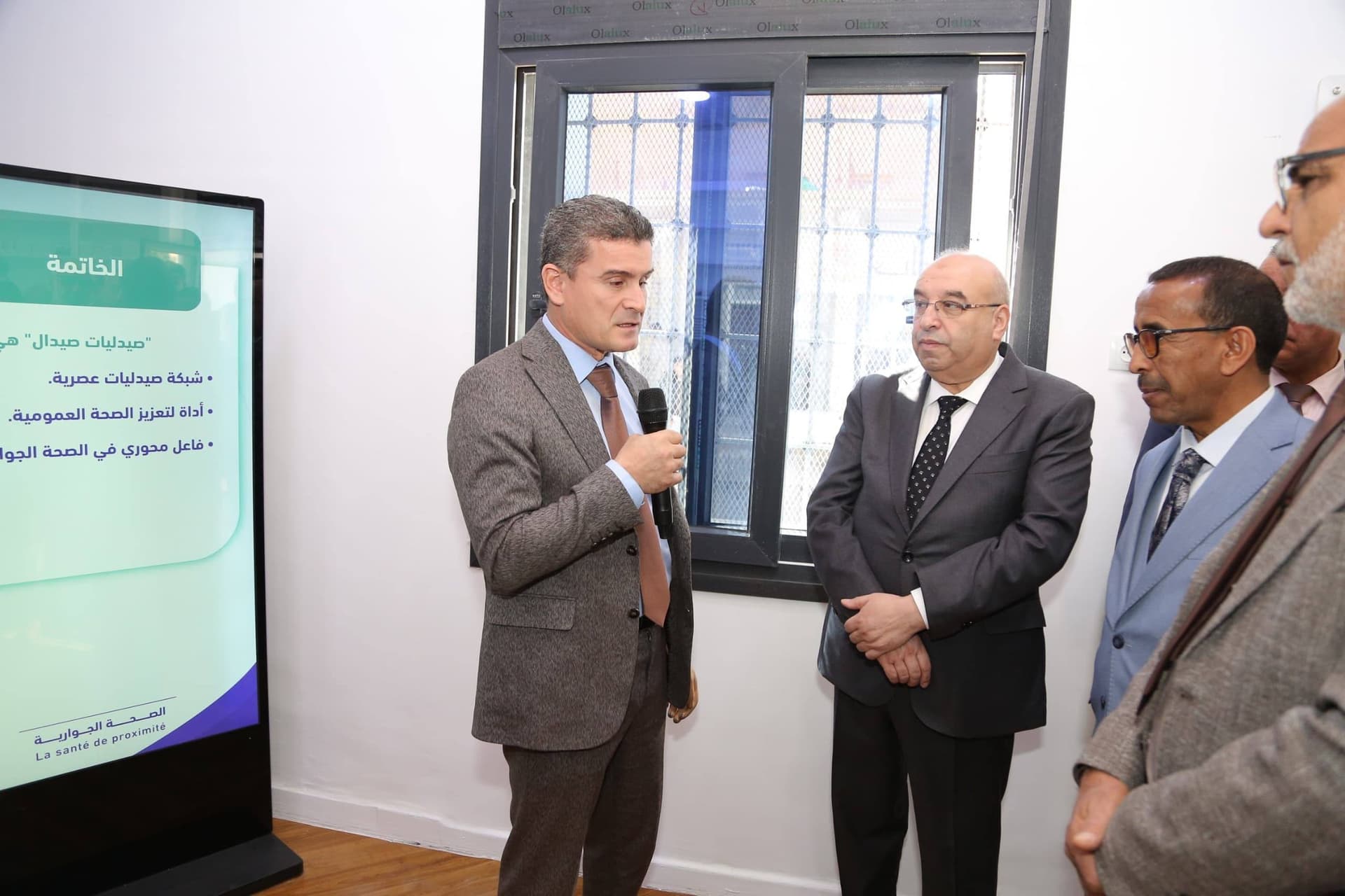 السيد قويدري يعلن عن مشروع لإنجاز مصنع للأدوية بأولاد جلال