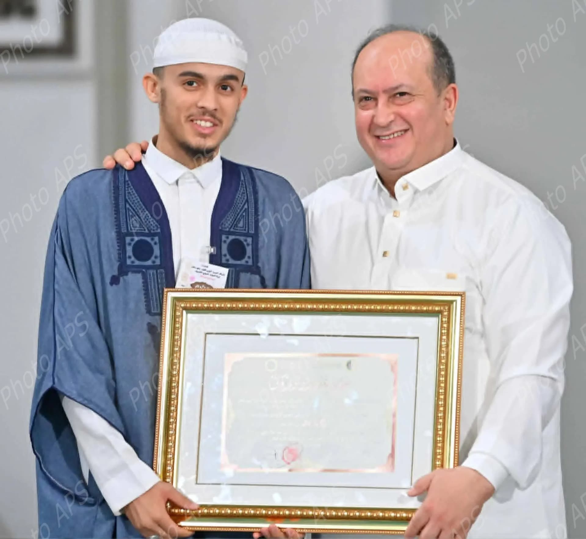 تكريمات حفظة القرآن من قبل الوزير الاول