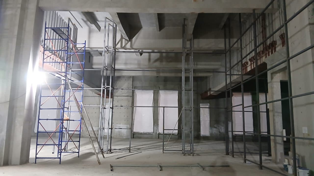 سياحة: جلسة عمل تقنية لمتابعة وضعية مشروع إعادة تهيئة وعصرنة فندق "السفير" 