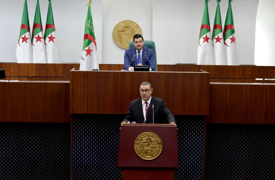 إجابات  وزير النقل، السيد السعيد سعيود، على أسئلة النواب في جلسة يوم الخميس 19 جوان 2025 التي ترأسها السيد زوهير ناصري، نائب رئيس المجلس الشعبي الوطني.