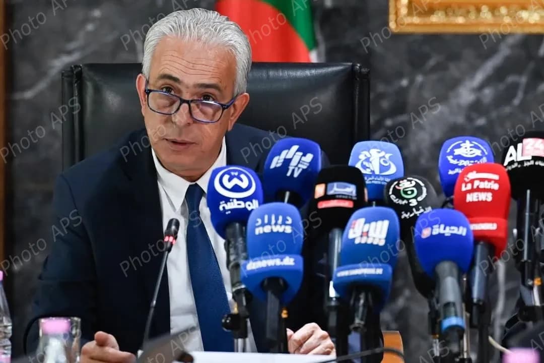 مراد حنيفي يستلم مهامه وزيرا للمناجم والصناعات المنجمية