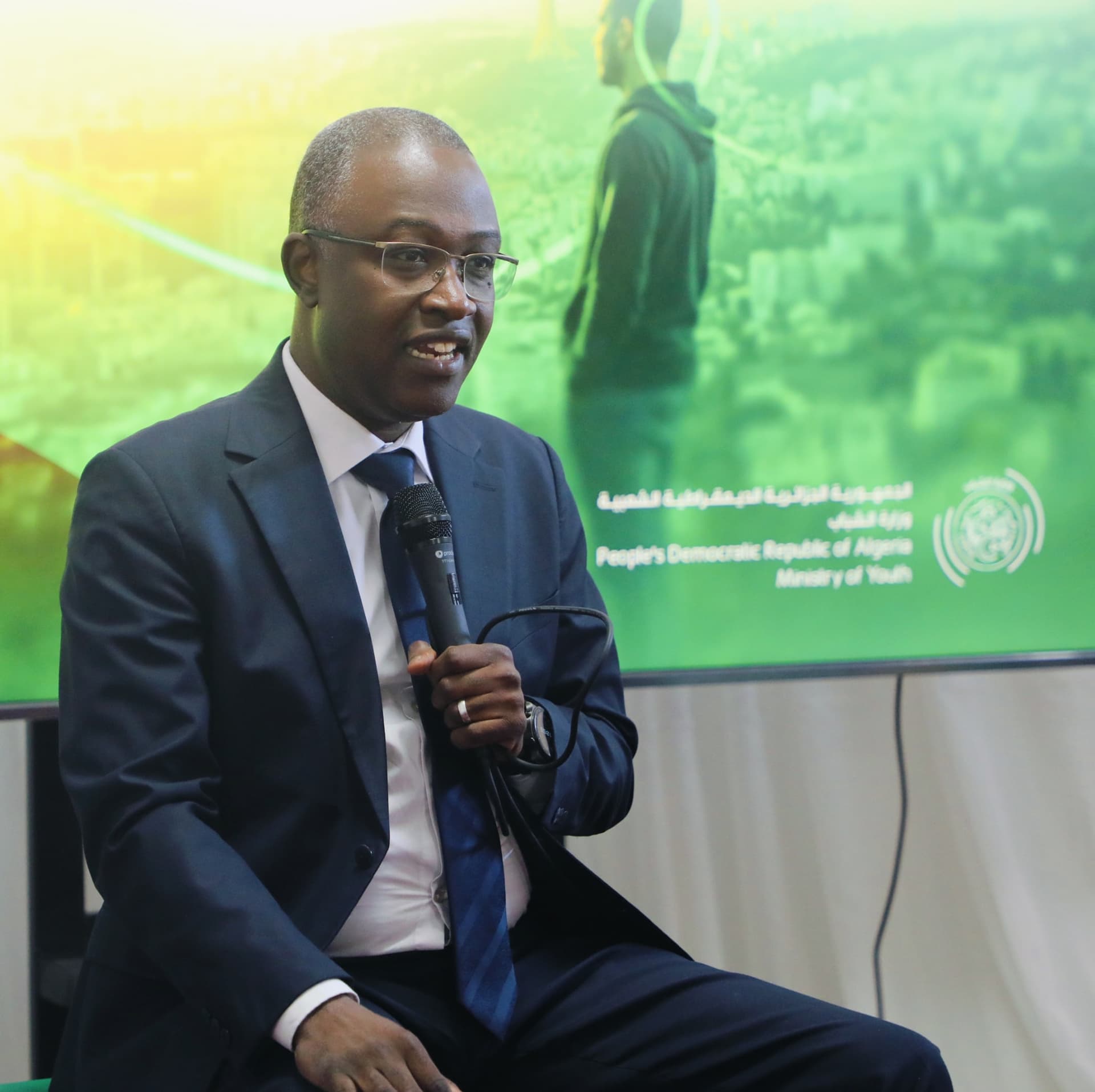 السيد حيداوي يشرف على تنصيب اللجنة التنظيمية المشرفة على البرنامج الوطني لتأهيل القيادات الشابة