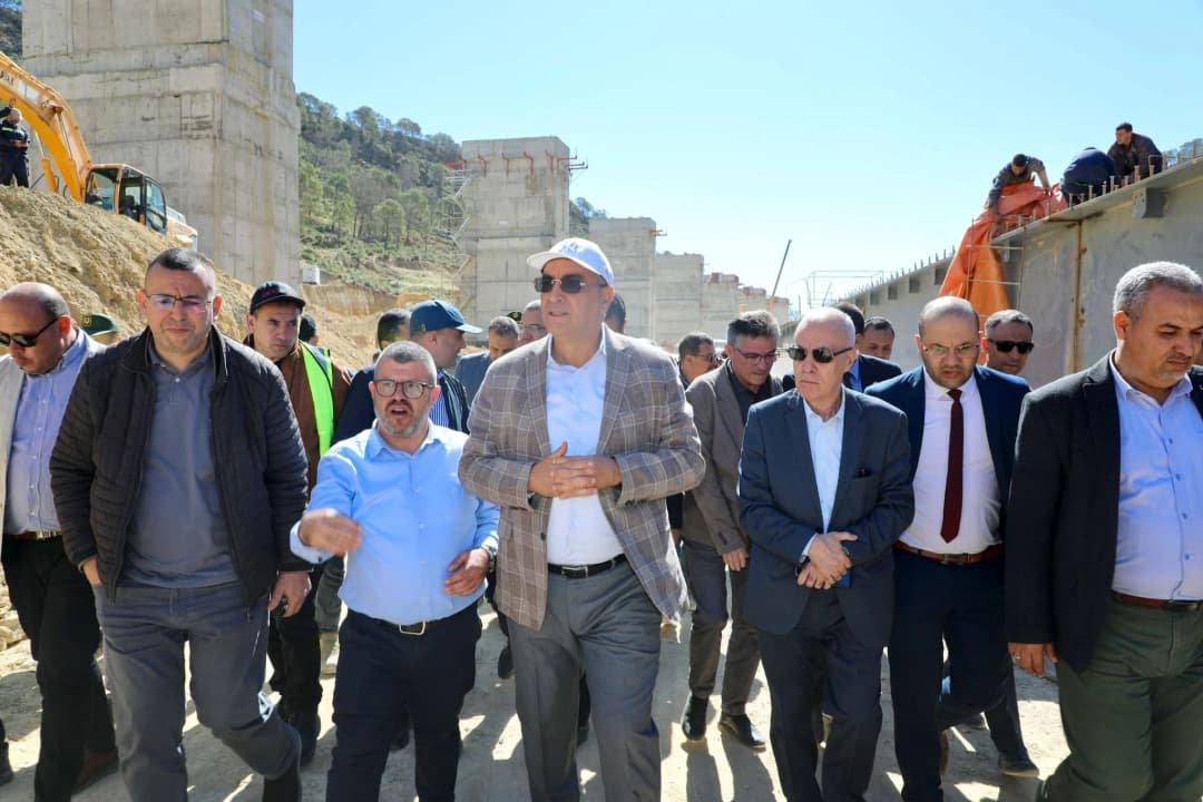 السيد جلاوي يشدد على تقليص آجال انجاز الخط السككي المنجمي الشرقي