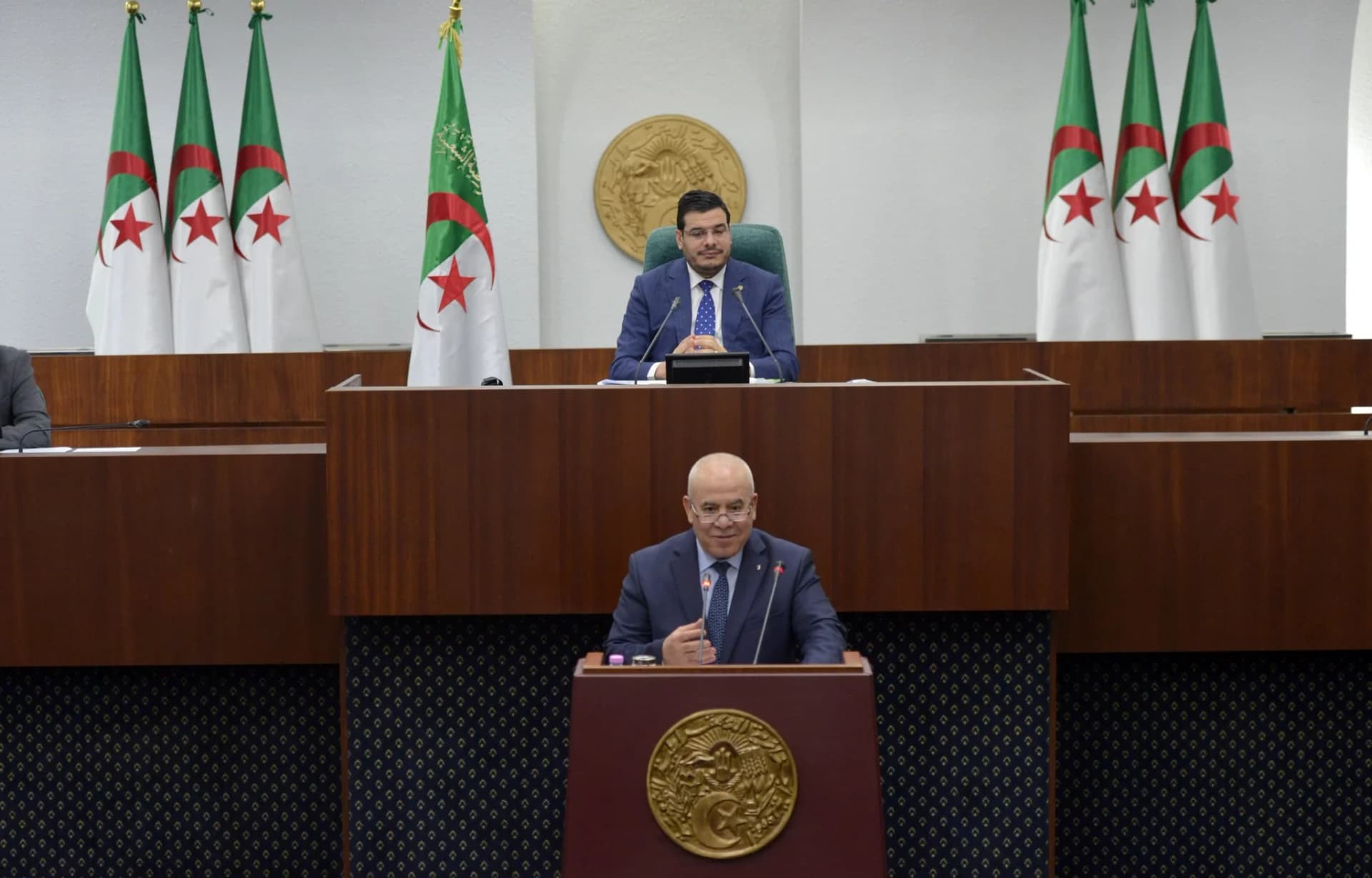 إجابات وزير الفلاحة والتنمية الريفية والصيد البحري، السيد يوسف شرفة، على أسئلة النواب في جلسة يوم الخميس 19 جوان 2025 التي ترأسها السيد زوهير ناصري، نائب رئيس المجلس الشعبي الوطني.
