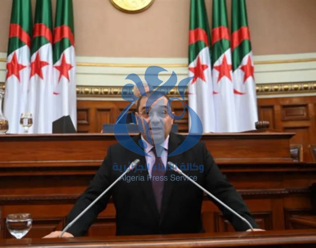 وزير العدل, حافظ الأختام, السيد لطفي بوجمعة, اليوم الخميس, يثمن الجهود التي تبذلها الدولة, خلال السنوات الأخيرة, من أجل الرفع من الأداء القضائي وعصرنته, استجابة إلى تطلعات المواطنين إلى عدالة قوية.