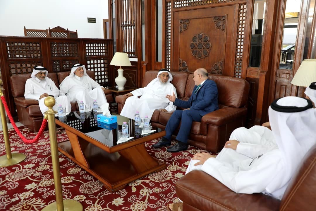 وزير الأوقاف والشؤون الإسلامية القطري في زيارة عمل وتعاون بالجزائر