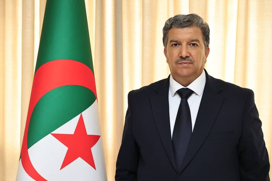 وزير الاتصال