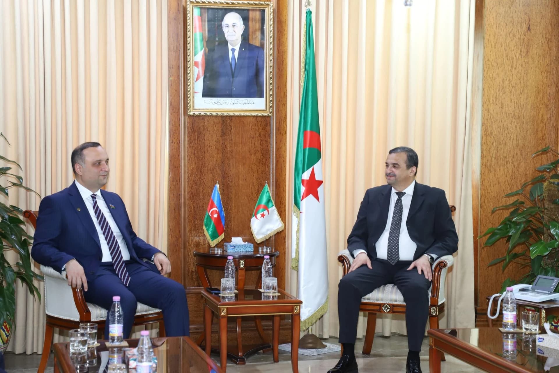  السيد عرقاب يبحث مع وفد أذربيجاني توسيع الشراكة الثنائية