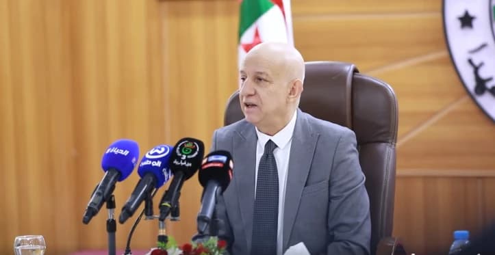 تنصيب المكتب السياسي الجديد لحزب جبهة التحرير الوطني   