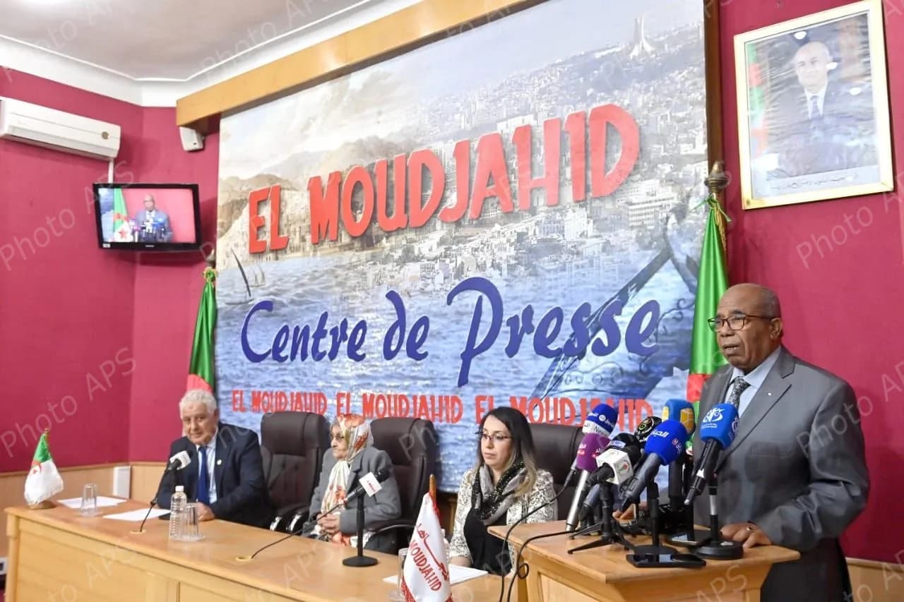 ندوة تاريخية بالجزائر العاصمة بمناسبة اليوم الوطني للشهيد 