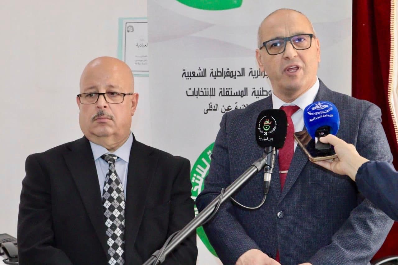 خلفان يشرف على انطلاق المراجعة الاستثنائية للقوائم الانتخابية