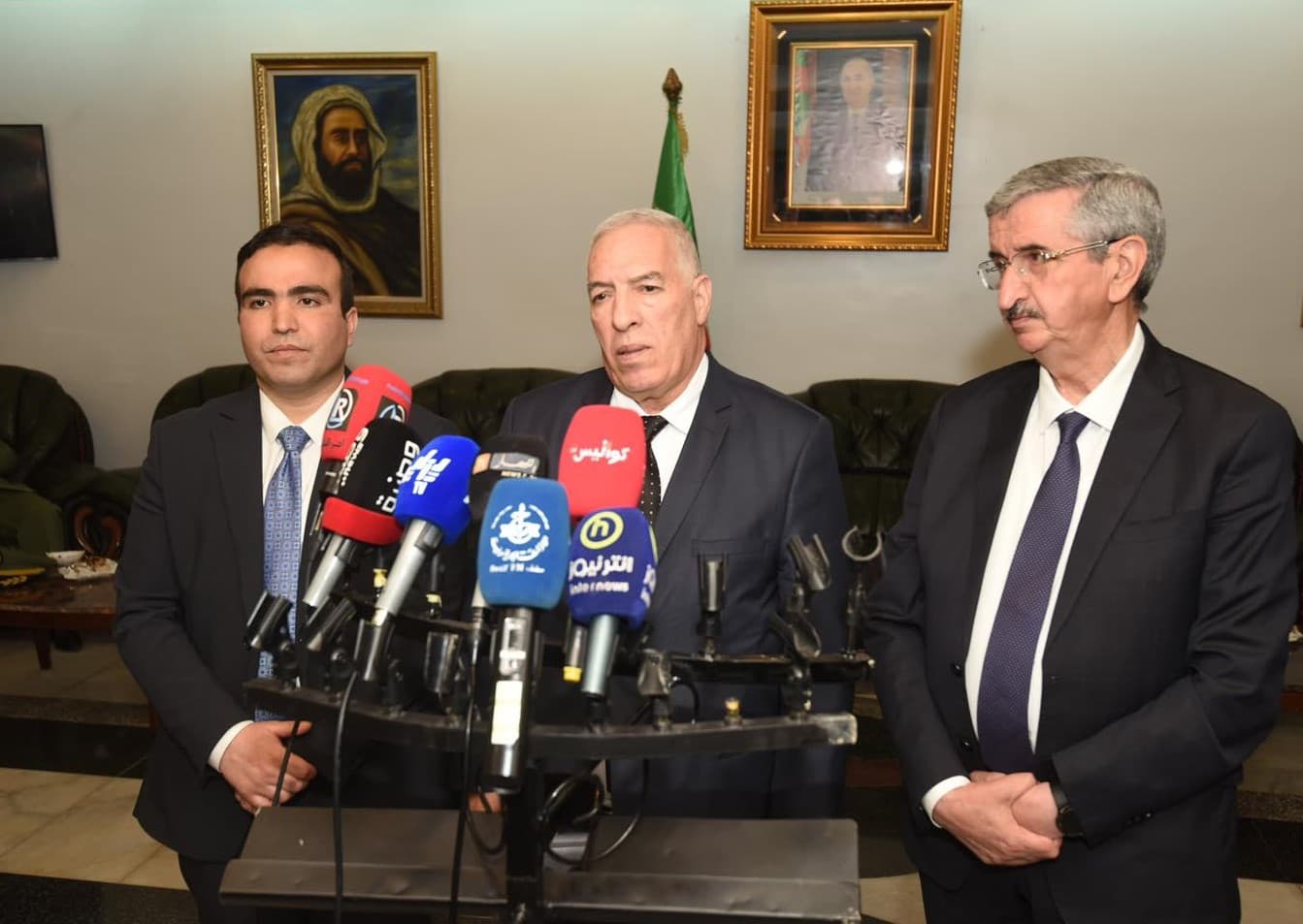 "معالجة ملف الذاكرة الوطنية تنطلق من رؤية قائمة على المزاوجة بين قدسية 
