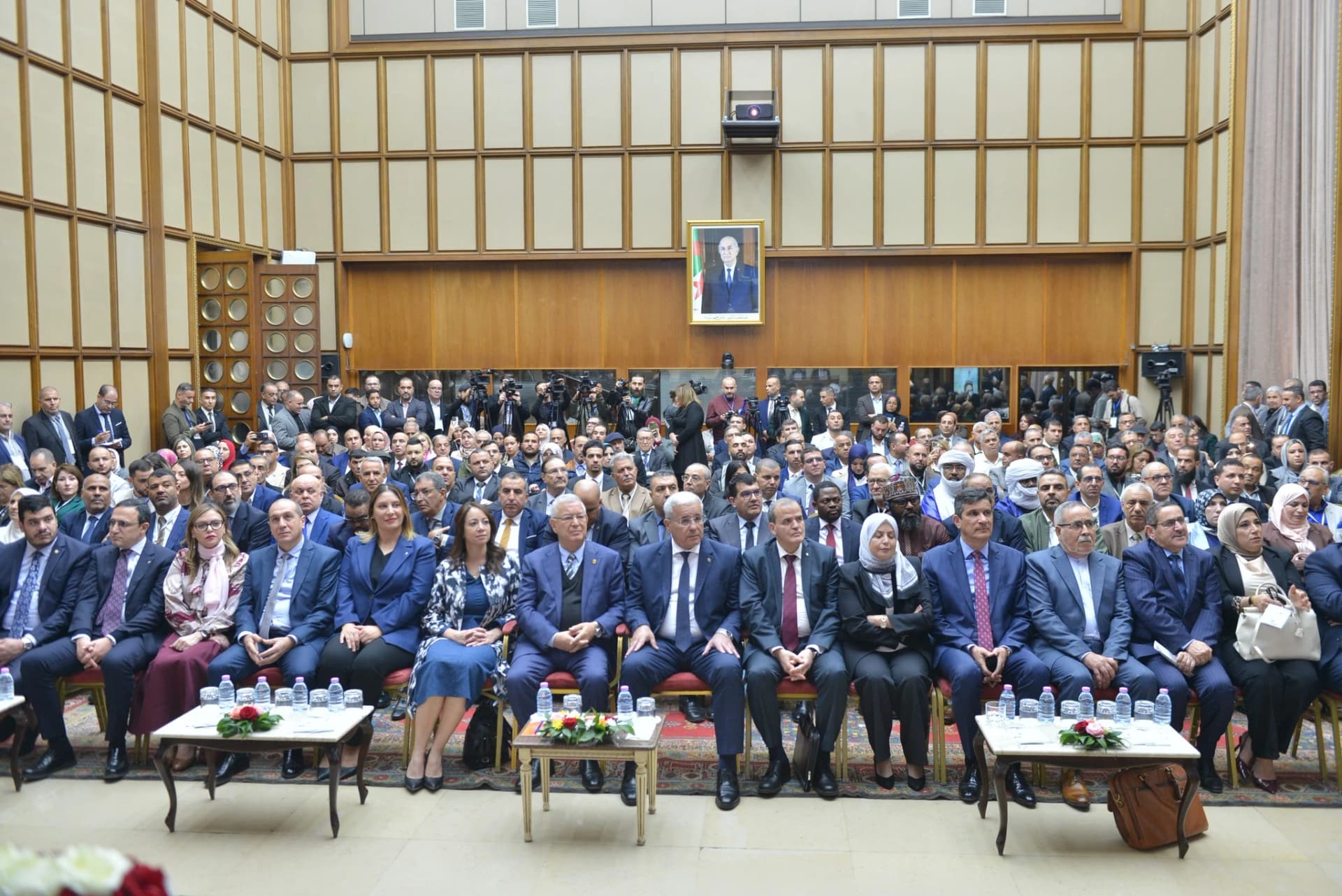 ضرورة تعزيز الدبلوماسية الاقتصادية للترويج للمنتجات المحلية بالقارة الافريقية 