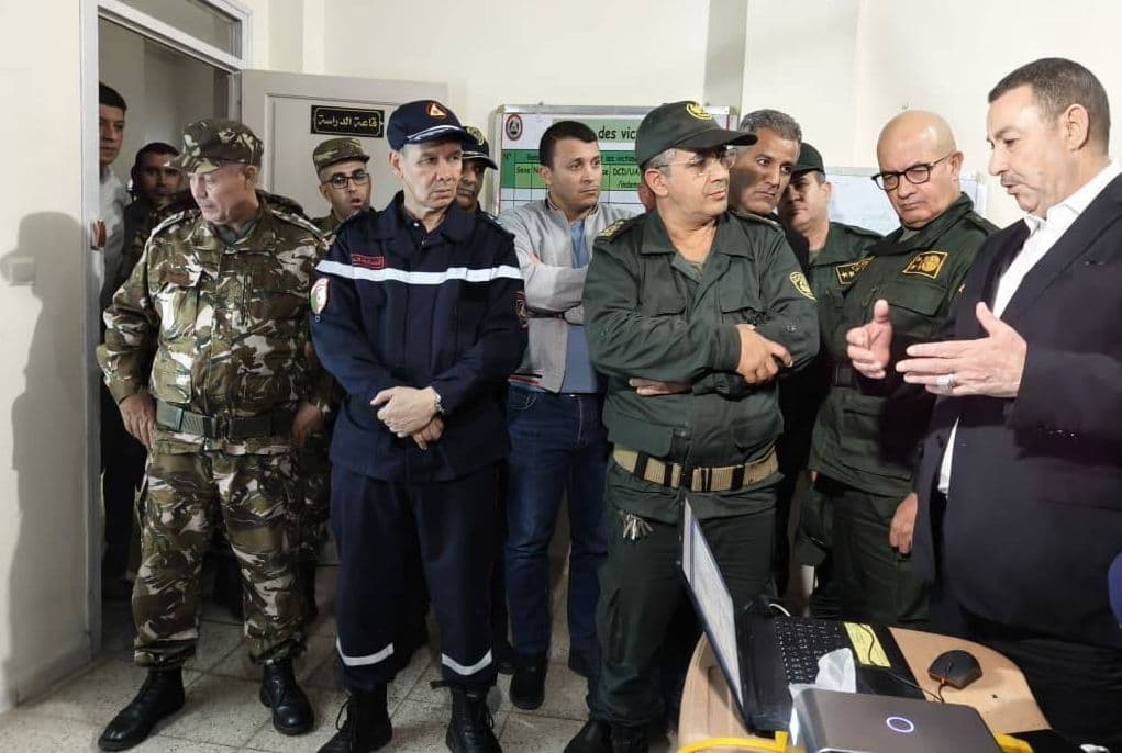 السيد سعيود يتنقل الى تيبازة للاطلاع على سير جهود التحكم في انتشار الحرائق التي اندلعت بعدد من غابات الولاية 