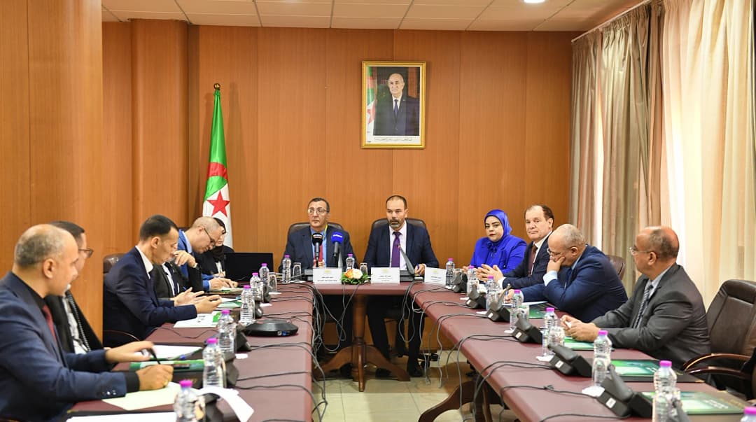 لجنة الصحة تستمع إلى المدير العام للوكالة الوطنية للمواد الصيدلانية