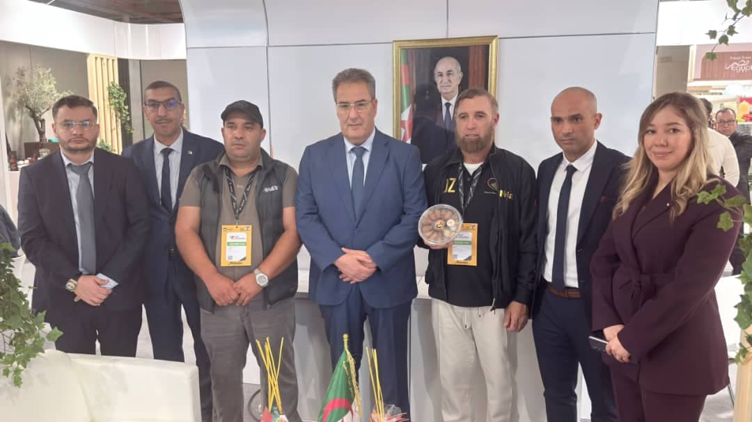 aps