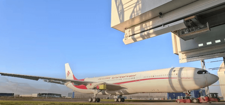 شركة الخطوط الجوية الجزائرية تستلم أول طائرة لها ضمن برنامج تجديد أسطولها