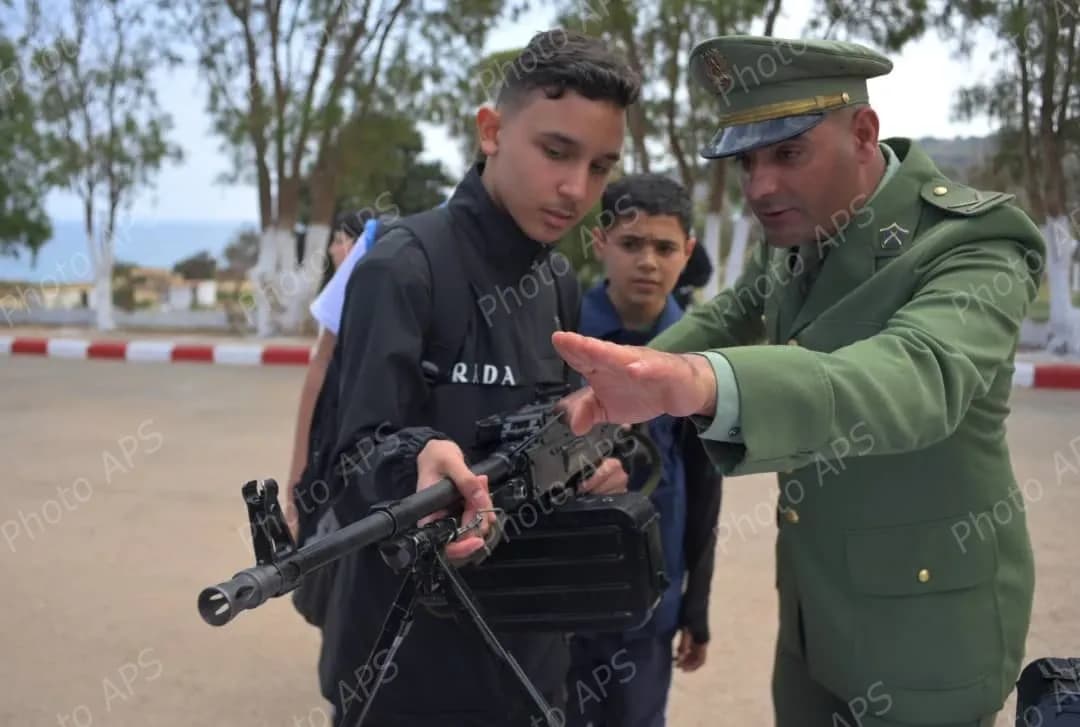 أبواب مفتوحة على مركز التدريب للمشاة بأرزيو