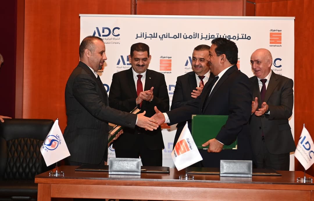 مجمع سوناطراك: التوقيع على عقود لإنجاز ثلاث مصانع لتحلية المياه بالشلف ومستغانم وتلمسان 