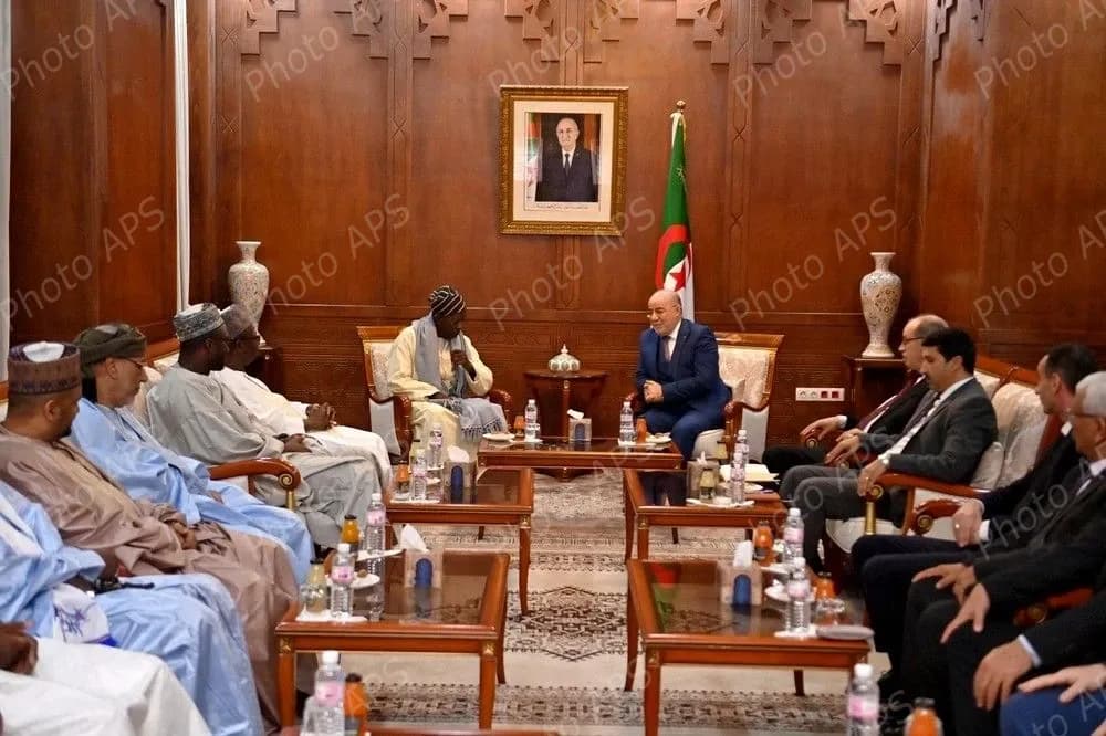 بلمهدي يستقبل الخليفة العام للفيضة التيجانية بالسنغال
