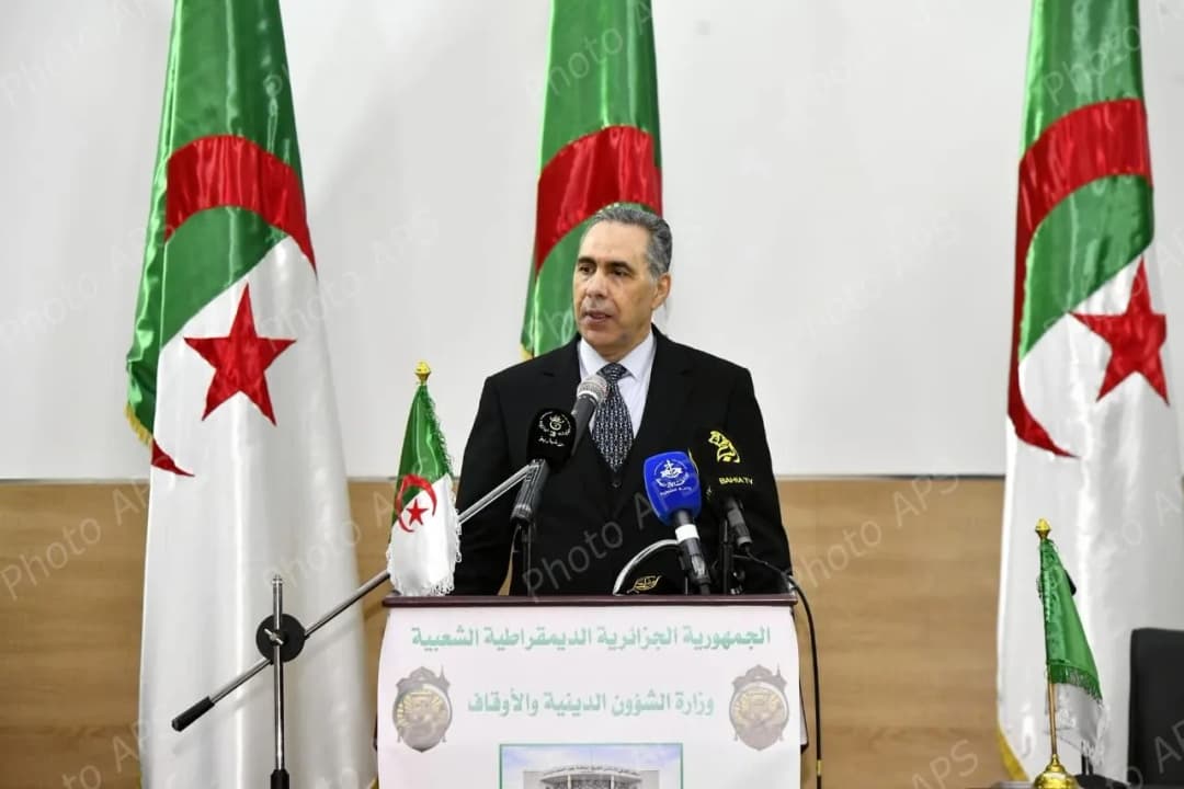  دور جمعية العلماء المسلمين الجزائريين في توعية وتربية الناشئة من 
