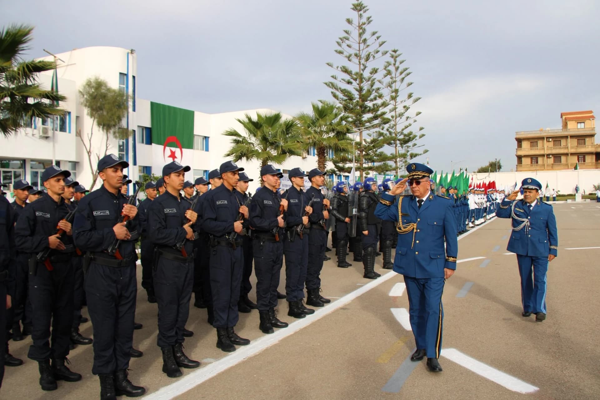 تخرج 354 عون شرطة بمدرسة "محمد واضح" بعين البنيان  