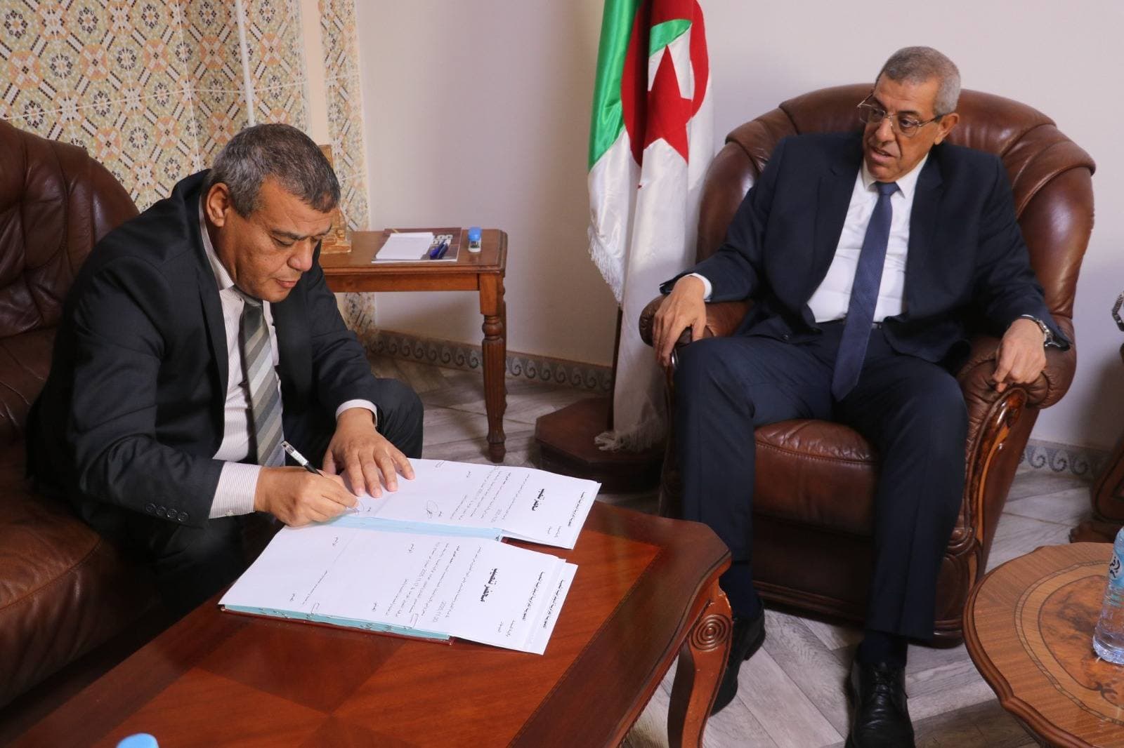 ولاة الجمهورية يشرفون على تنصيب الاطارات المحلية المعنيين بالحركة الجزئية الأخيرة