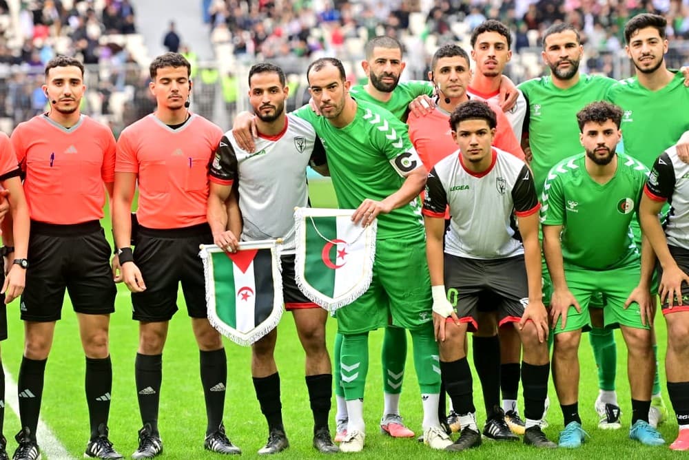 المباراة الاستعراضية بين منتخب الصحراء الغربية والنجوم السابقين للفريق الوطني تفي بكل وعودها وسط حضور جماهيري غفير