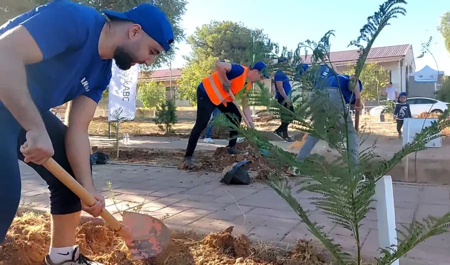 مشاركة واسعة في أولى العمليات للحملة الوطنية للتشجير بالشلف 