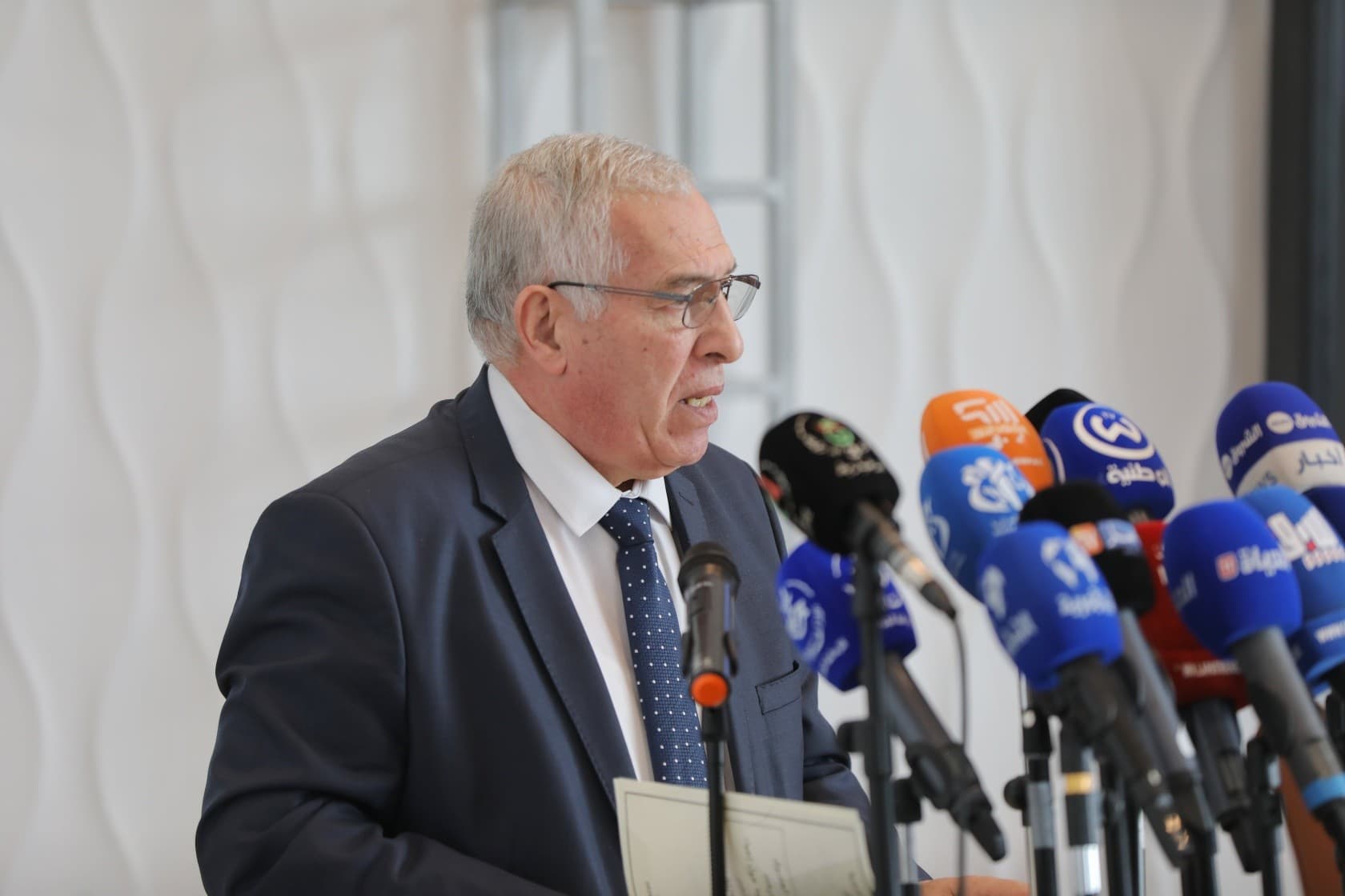 ": ندوة علمية بالعاصمة تحت عنوان " أمجاد خالدة وانتصارات تتجدد 