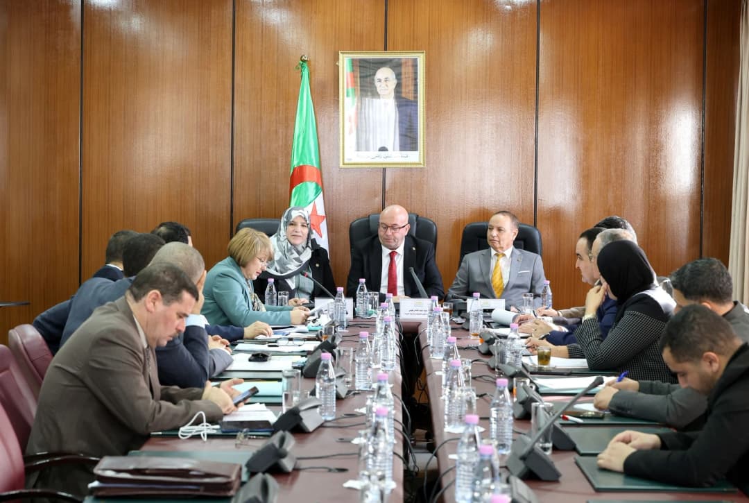 المجلس الشعبي الوطني: الاستماع إلى ممثلي ثلاثة أحزاب حول مشروع قانون الأحزاب السياسية