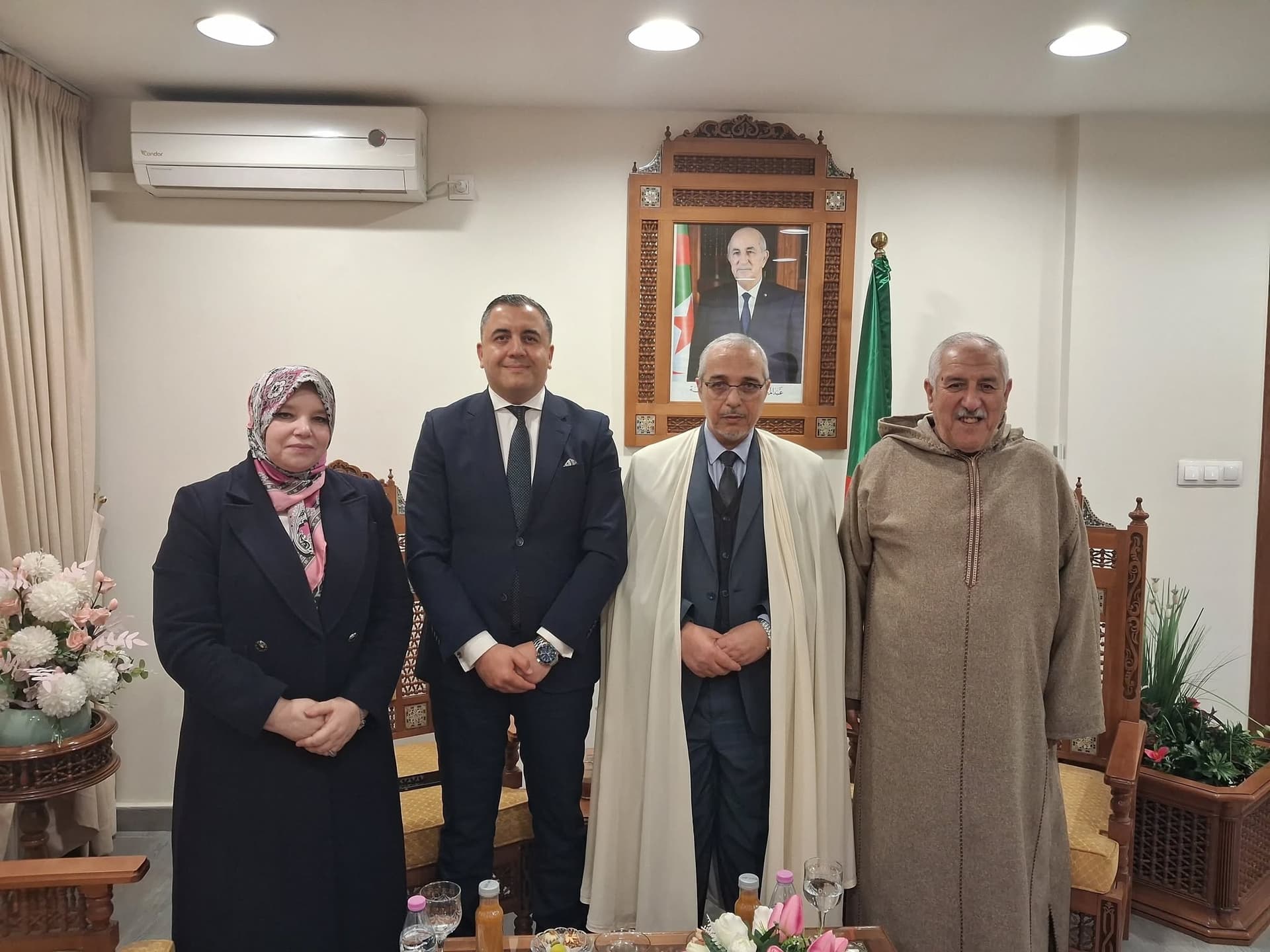 رئيس المجلس الإسلامي الأعلى يستقبل سفير مصر بالجزائر 