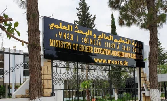 تيارت : تمويل بأكثر من 7ر2 مليون دج لدعم مشروعين ابتكاريين بجامعة ابن خلدون 