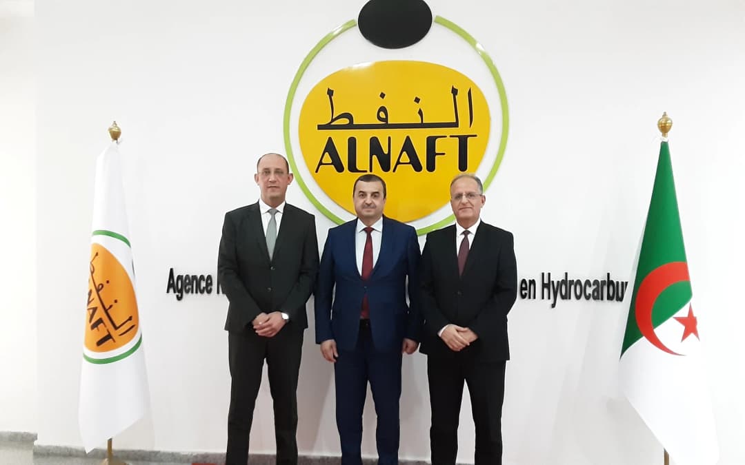 وزير الدولة، وزير الطاقة والمناجم والطاقات المتجددة يشرف على مراسم تنصيب الرئيس الجديد للوكالة الوطنية لتثمين موارد المحروقات "النفط".