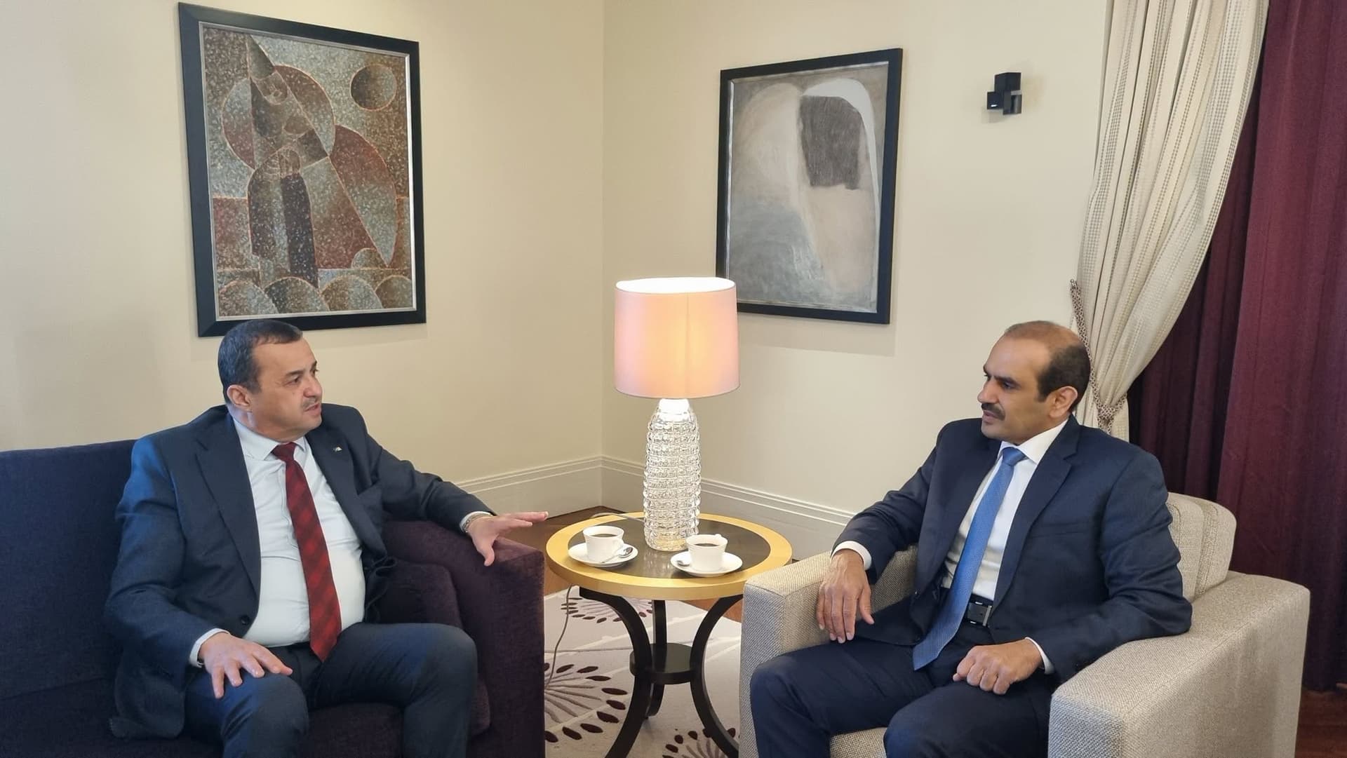  السيد عرقاب يبحث بموسكو مع نظيره القطري تعزيز التعاون الثنائي