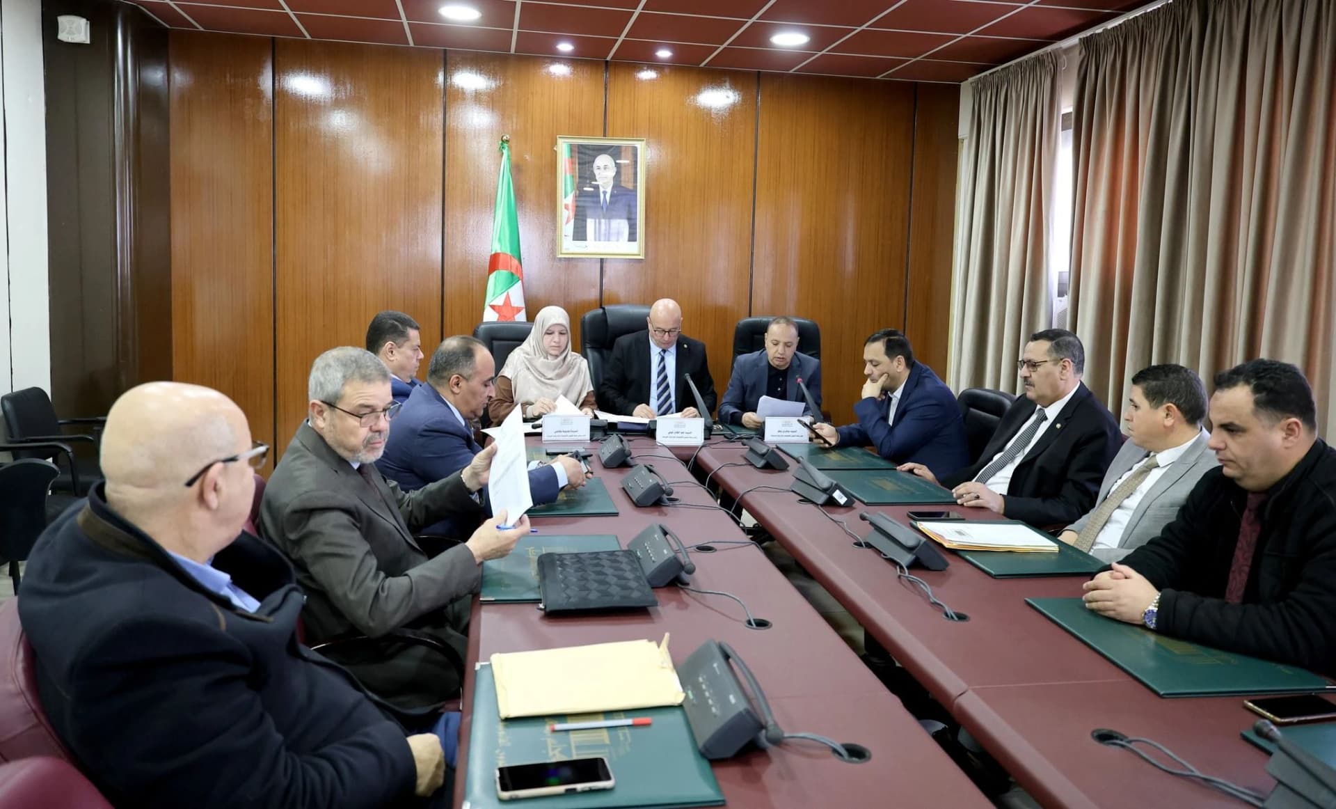  اجتماع لجنة الشؤون القانونية لإثبات عضوية نائب جديد