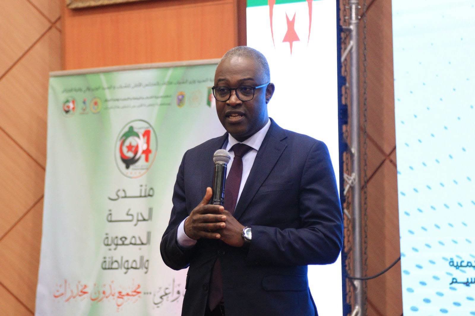 السيد حيداوي يشرف على افتتاح أشغال اليوم الثاني من منتدى الحركة الجمعوية والمواطنة