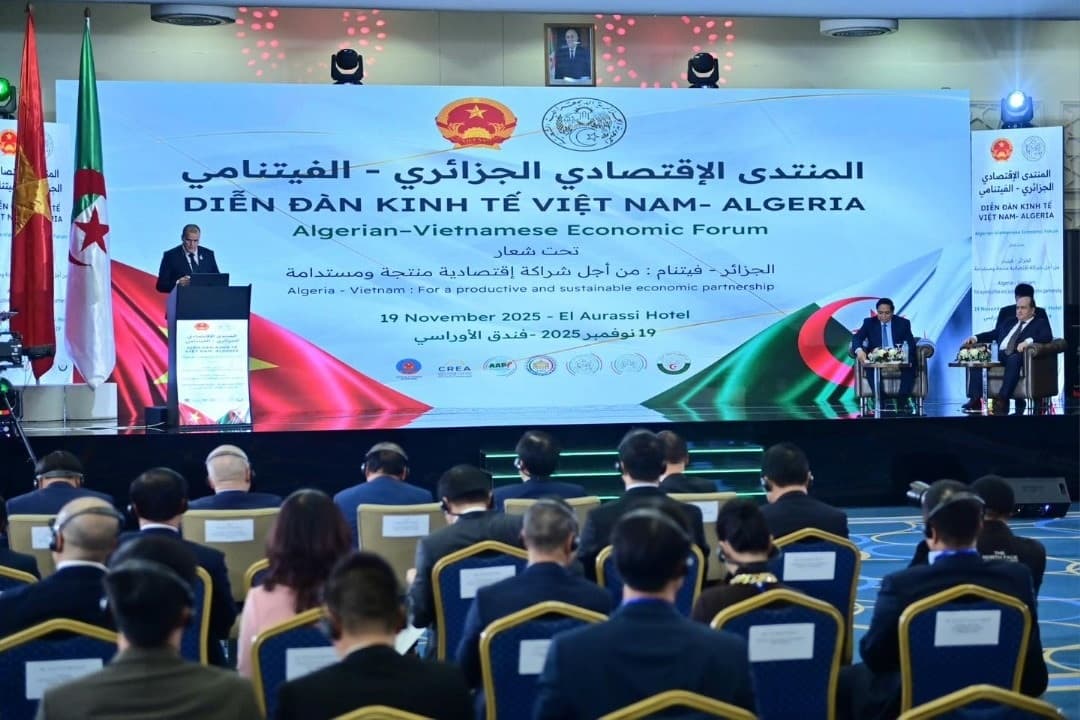 رغبة مشتركة في الارتقاء بالعلاقات التجارية إلى شراكة استراتيجية شاملة