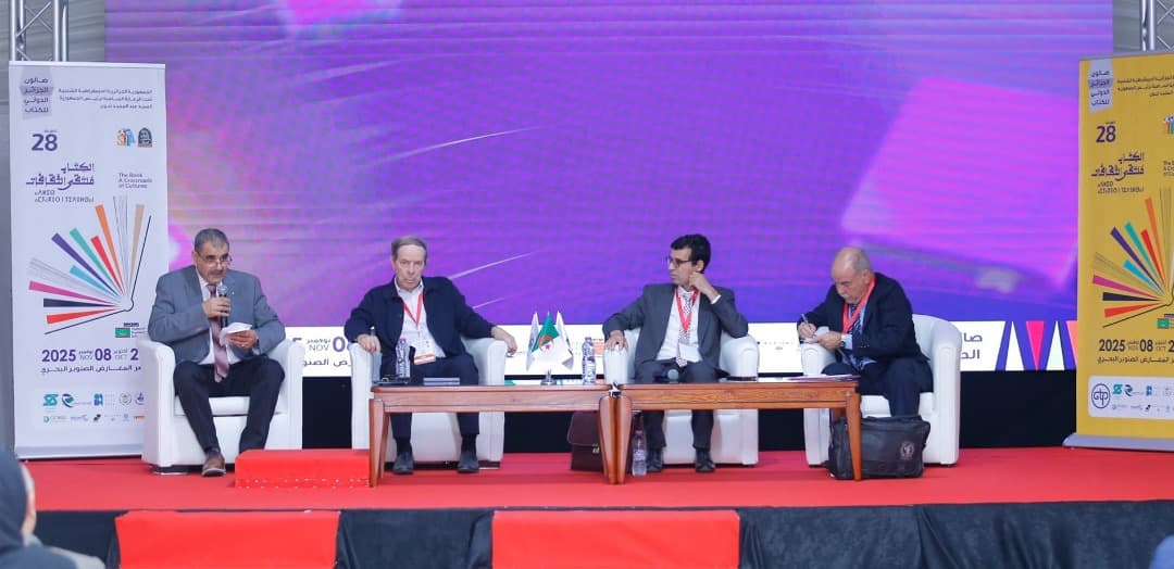 الصالون الدولي للكتاب : مؤرخون و باحثون يبرزون "عبقرية وشجاعة" الأمير عبد القادر