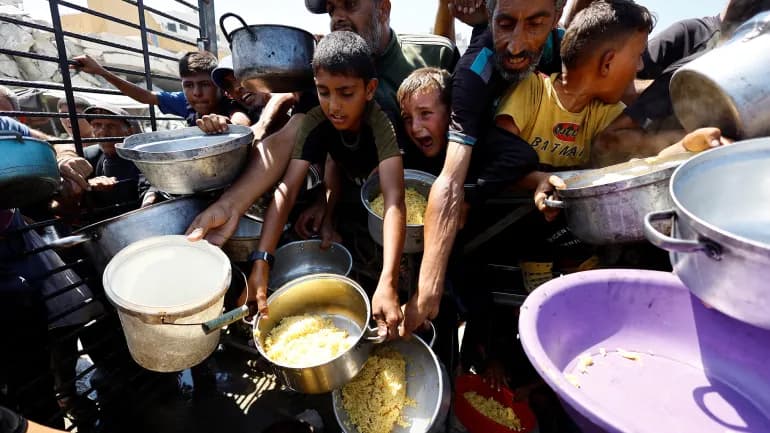 في يوم الطفل الفلسطيني, مصادر صحية تحذر من تدهور خطير في الحالة الغذائية لأطفال غزة