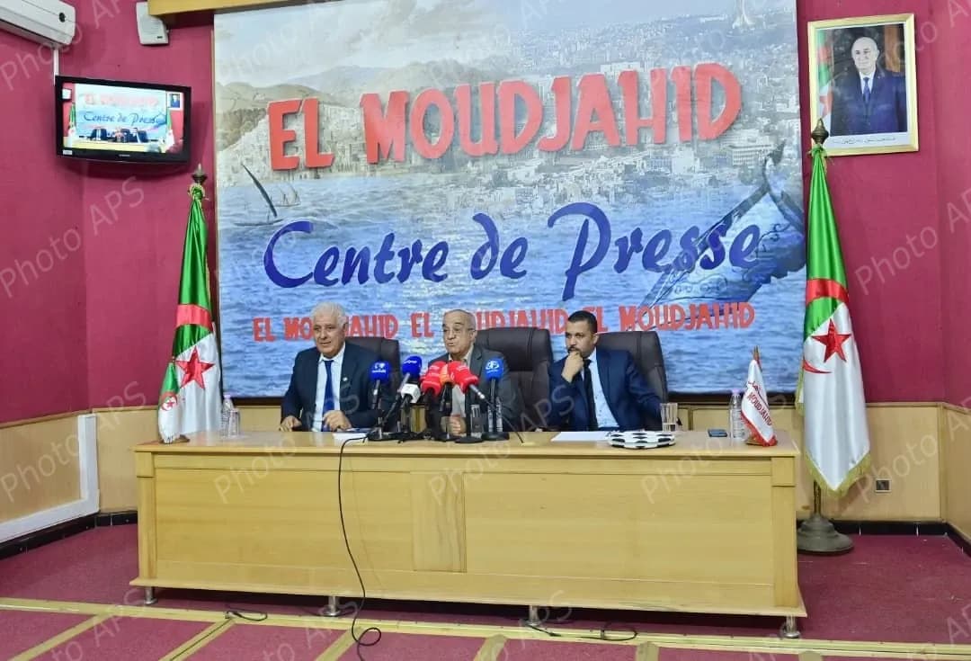 فريق جبهة التحرير الوطني لكرة القدم 